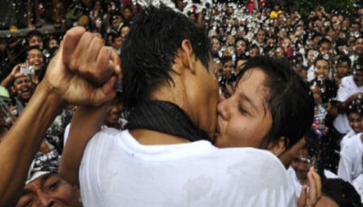 Kissing a 100 strangers? 5 bizarre Balinese festivals you wish your country had