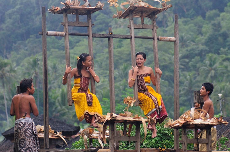 Usaba-Sambah-andi-surcirta