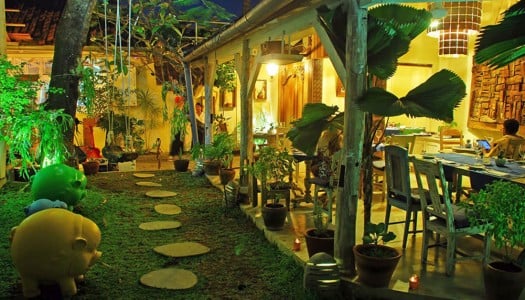 9 best late-night supper spots in Bali that open till midnight (or 24 hours)
