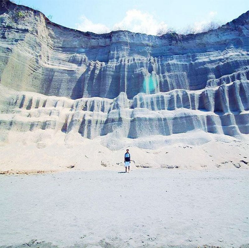 pantai-tebing-via-gustusevan