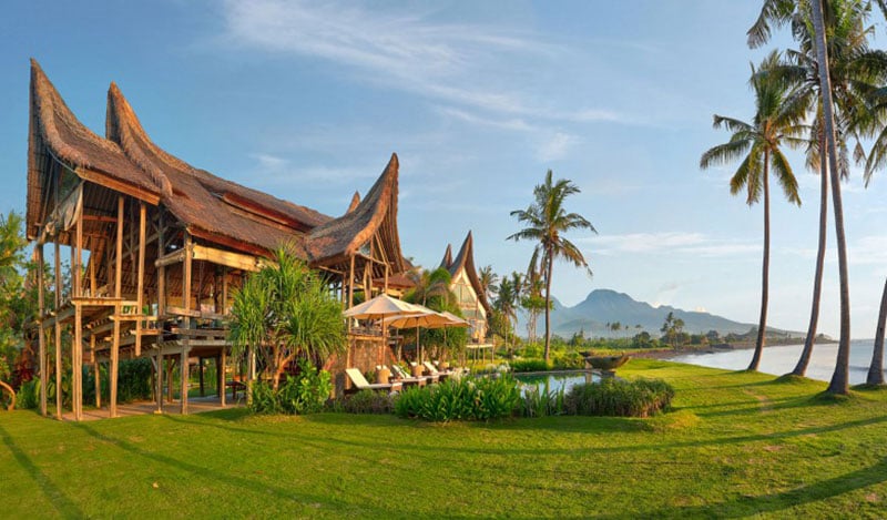 villa-campuhan-lounge-16-1100x557