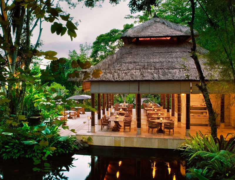 4-kemiri-restaurant