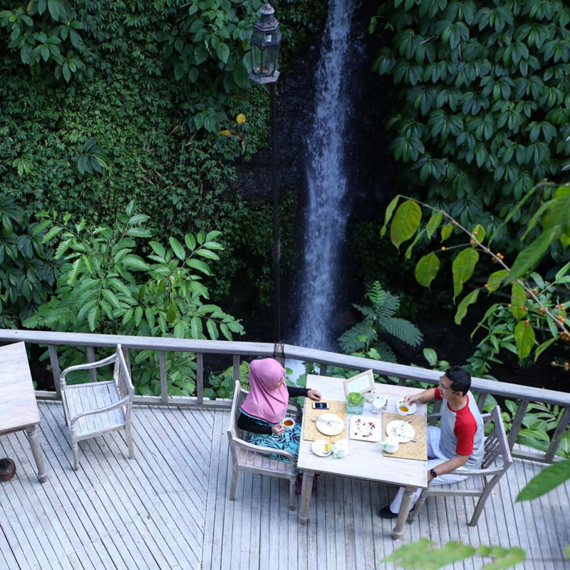 6-waterfall-via-neenaanuar