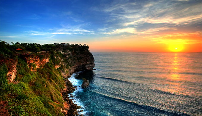 keindahan-Uluwatu-Bali