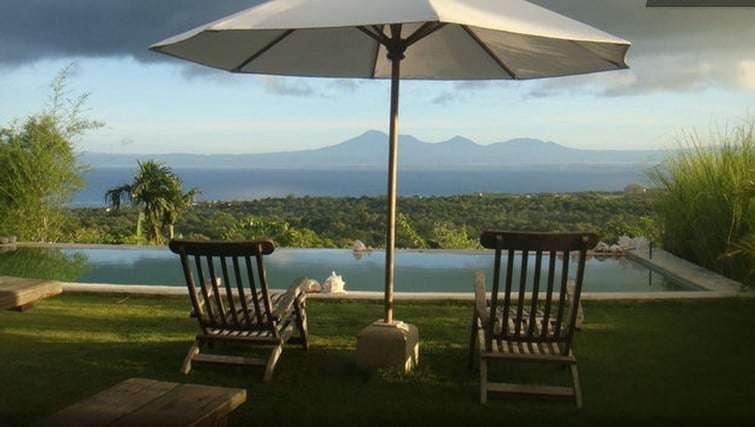 surf-lodge-uluwatu1