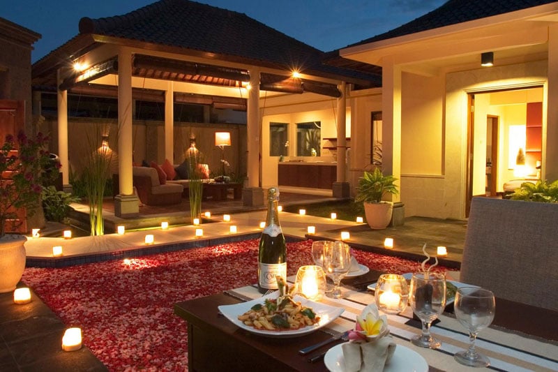 1-kamuela-sanur-romantic-dinner