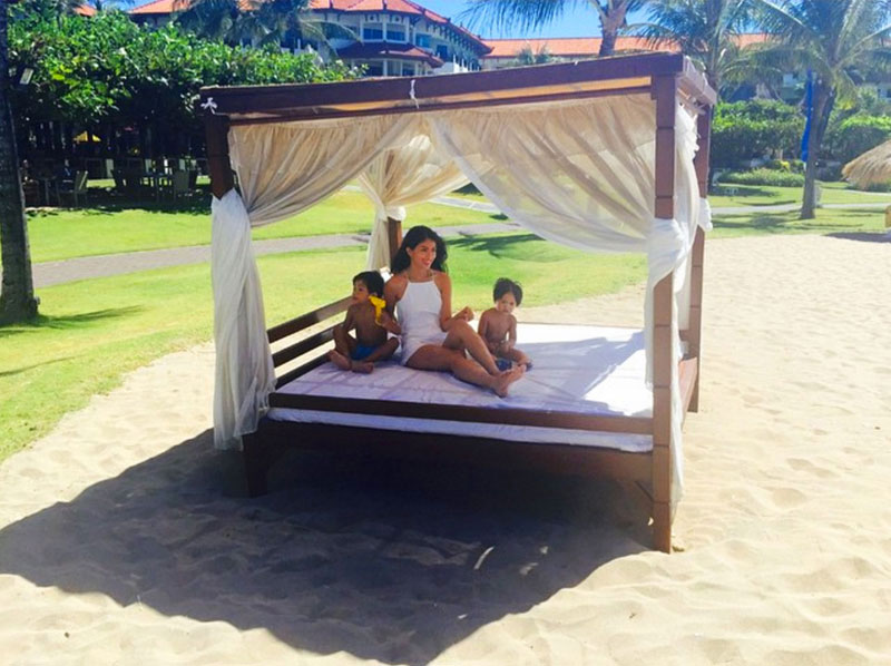 2-cabana-kids-via-carolinejanekelly