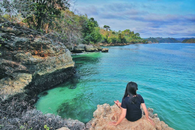 13b-TigaWarna-beach-via-saseart