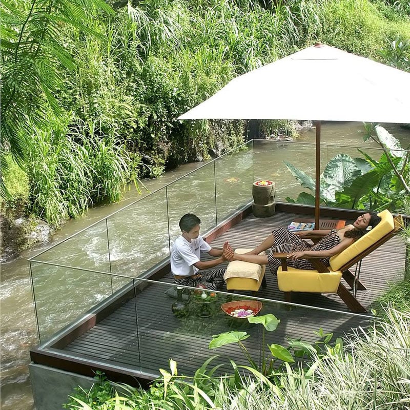 2-3-massage-by-the-river-via-maya-ubud