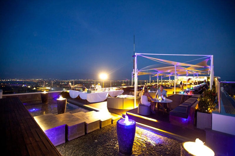 1-d-jimbaran-rooftop-bar-2