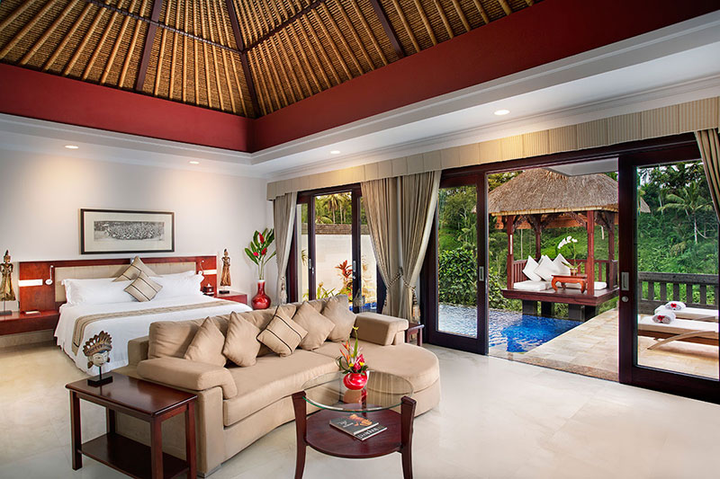 bali-deluxe-terrace-bedroom-800px
