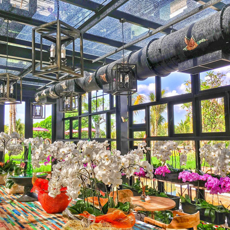 1-1-orchidtealounge-interior-via-rielish