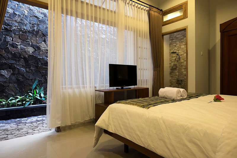 1-2-helenaguesthouse-malang-helenaguesthouseblogspot-(5)