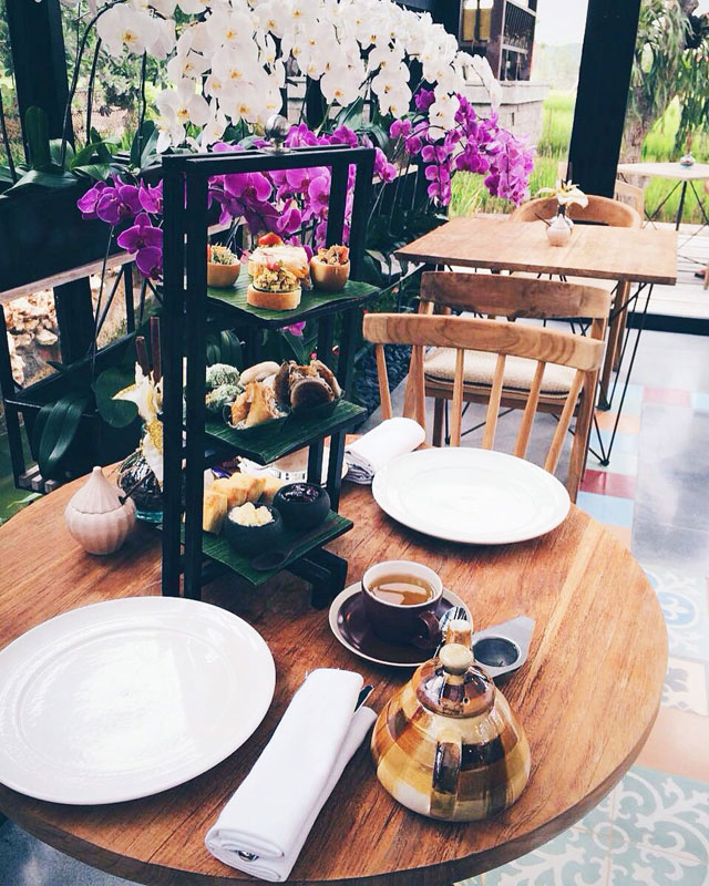 1-3-orchidtealounge2-by-wellypola