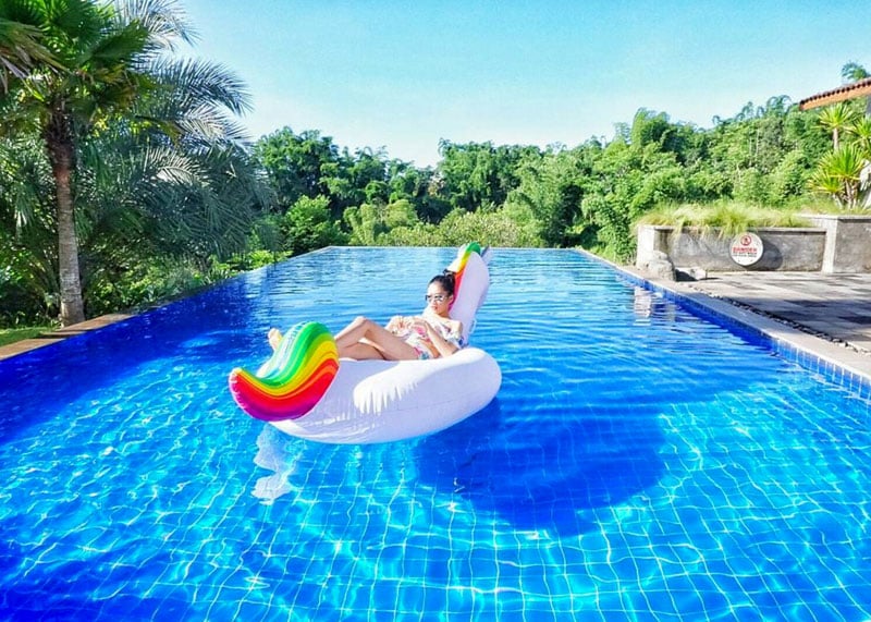 9-4-pool-via-kikiikass