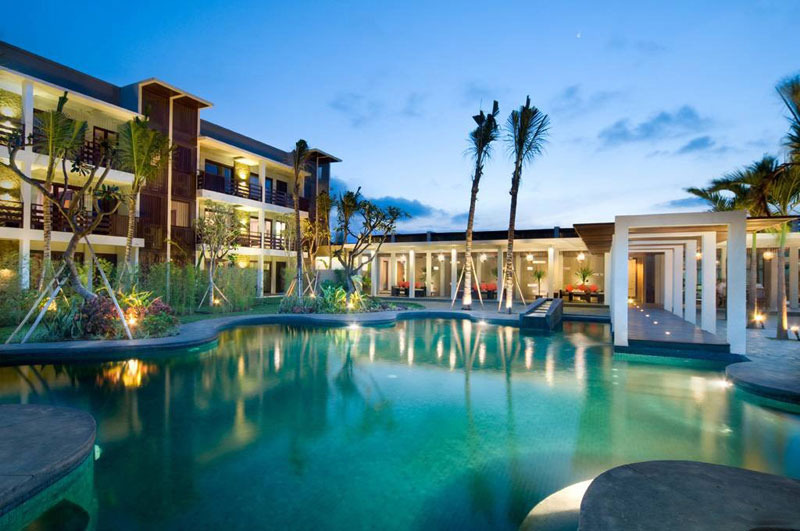 1-1-pool-by-kokonut-suites