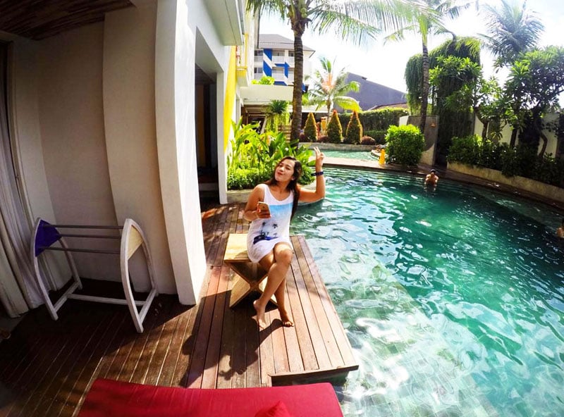 1-3-pool-access-via-silla_alkhattab