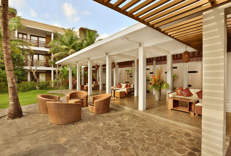 1-5-poollounge-by-coconut.suite-4