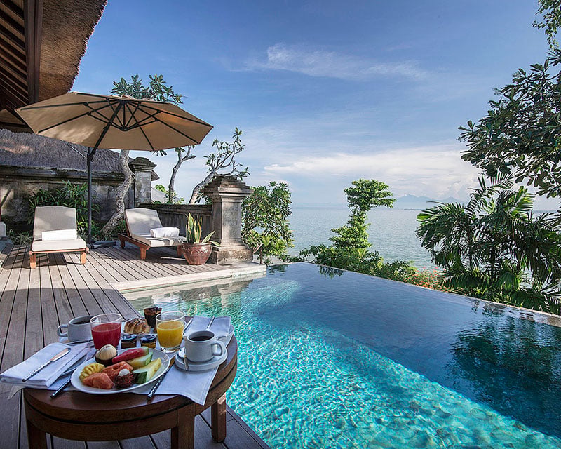 1-pool-view