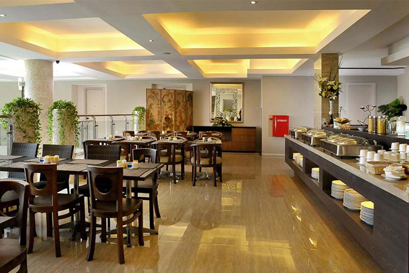 10-3-coconut-resto-by-sun-boutique-hotel