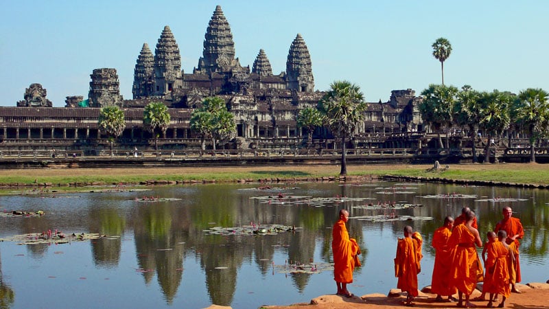 1-1-angko-wat-via-wikimedia.org