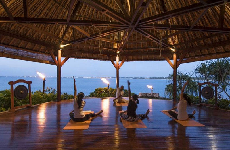 1-2-night-fire-four-seasons-2