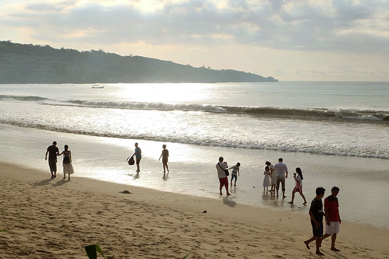 2_a_iii_beach_1