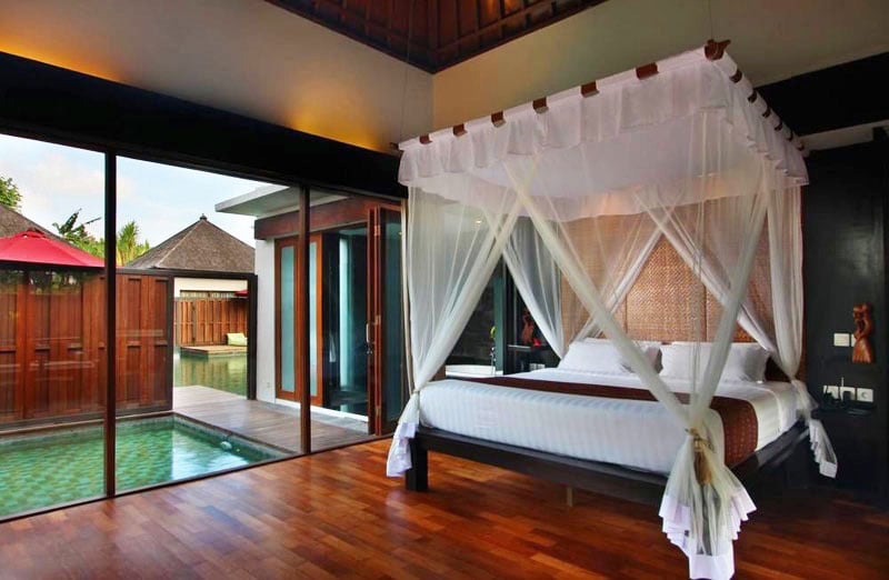 5-3-furama-room