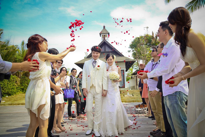 5-5-Cloud-nine-via-cheeswedding