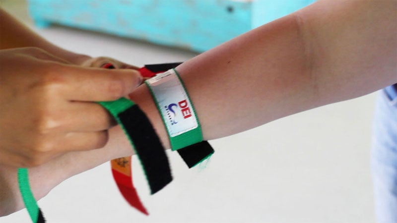 5-c-splash-band