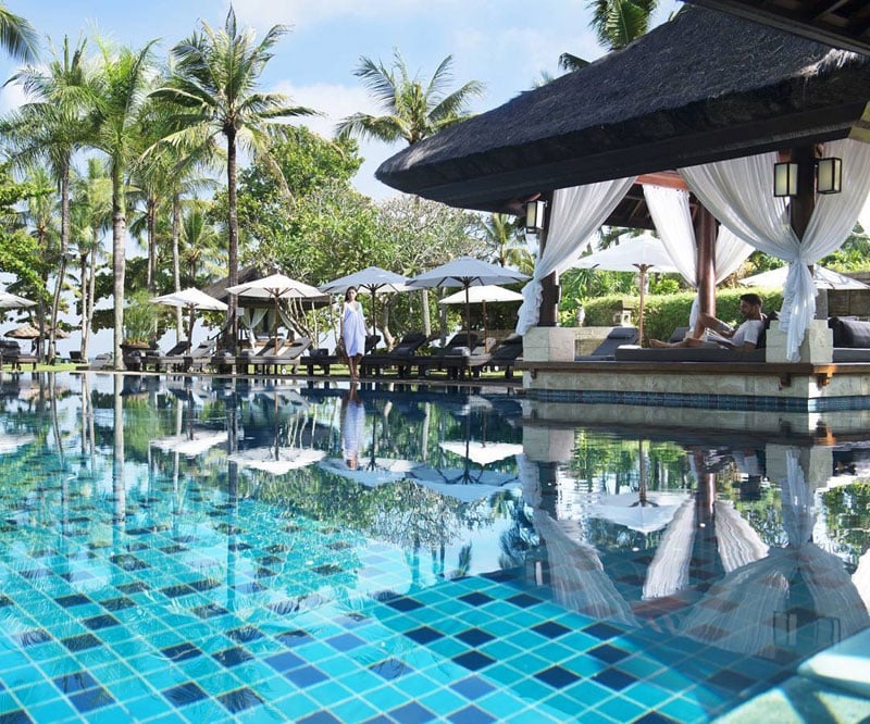 Club-pool-via-intercontinentalbali