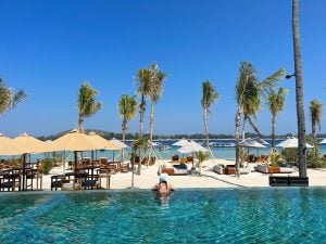 18 Stunning Beachfront Gili Islands Hotels where You Can Wake Up to Ocean Views (Gili Trawangan, Gili Air and Gili Meno)