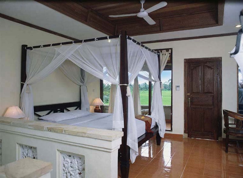 5-3-full_duplex-room