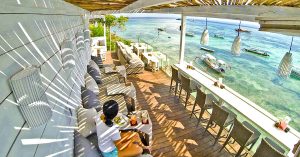 30 min from Bali: 12 Beachfront restaurants in Nusa Lembongan, Ceningan and Penida with stunning ocean views