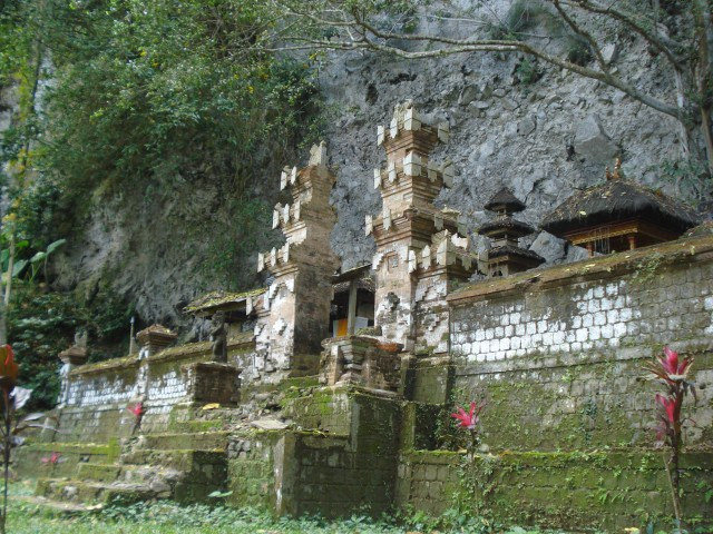 temple1-viabalidailybyIdaAyuIndah