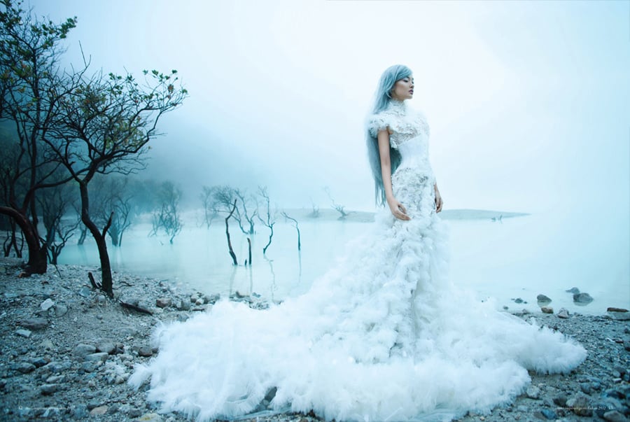 3 KawahPutih_Lake via nicolinepatricia.com