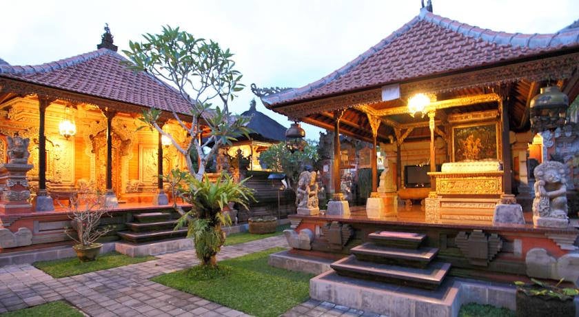 6. outdoor seating