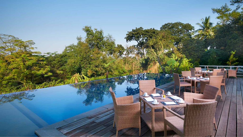 1 HouseSangkuriang-Pool-Official