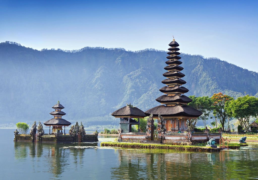 27. Kintamani-Pura-Ulun-Danu-Batur-by-catrengnirwana