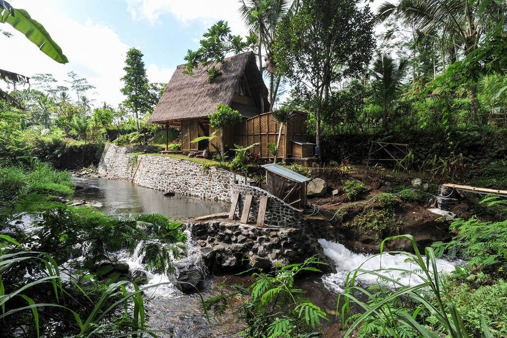 4-hideout1-viaAirbnb