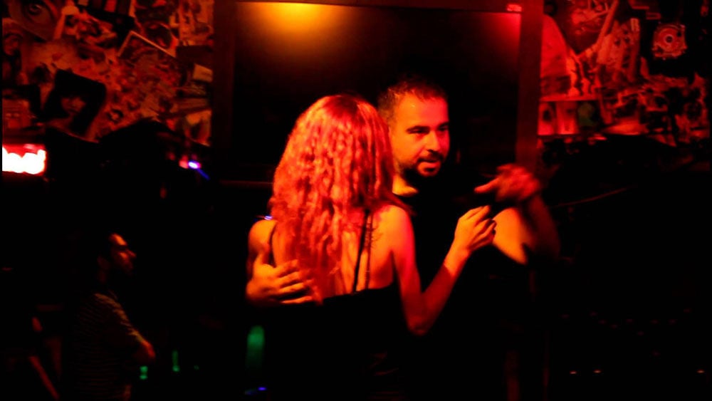 6-salsa-dance---youtube-inpainted
