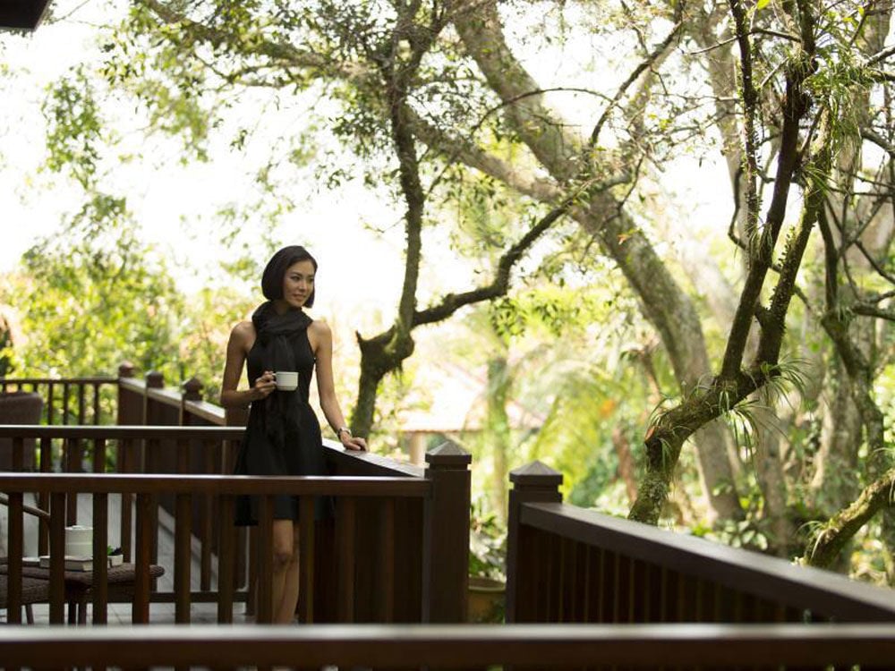 10-balcony-2