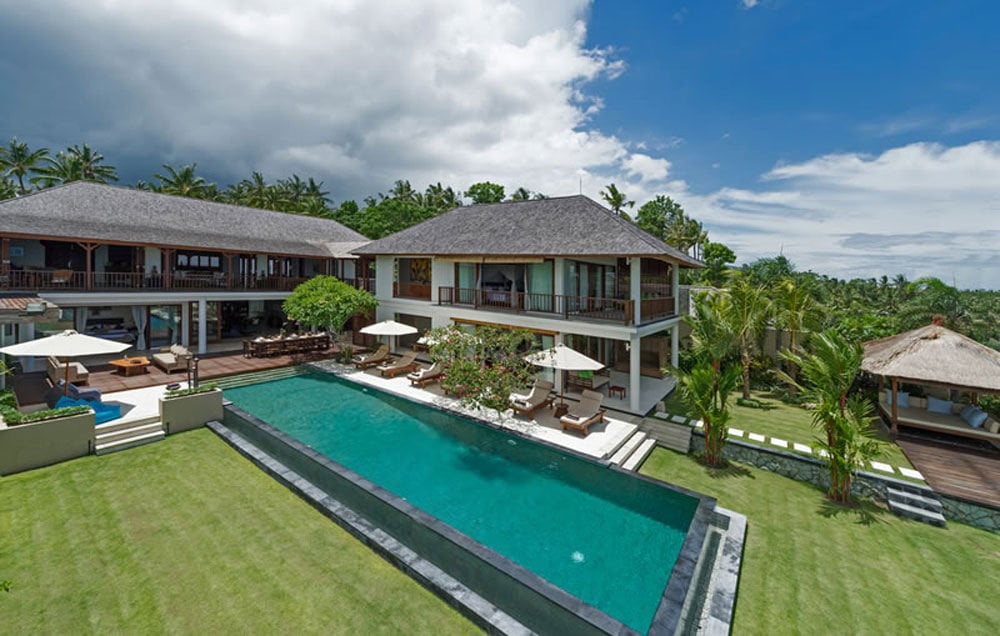 4-pool-viaVillaAsada