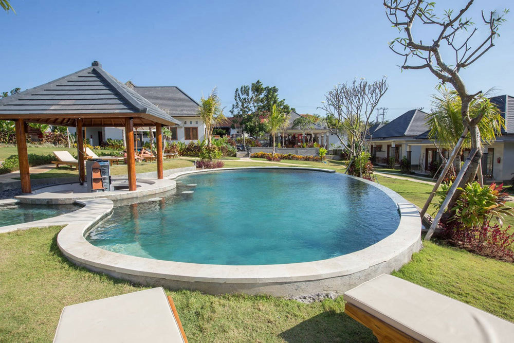 3-eat-pray-love-cr-airbnb-1