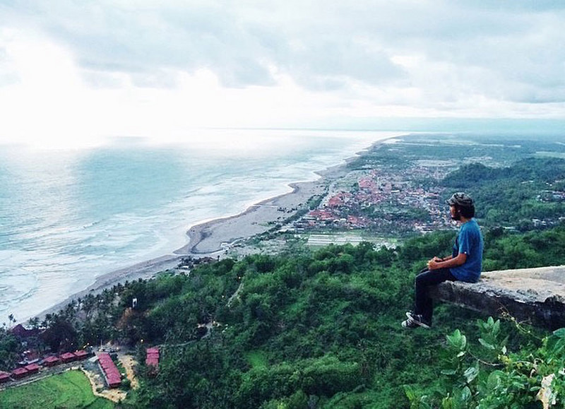 Parangtritis Beach-via-altandilateh
