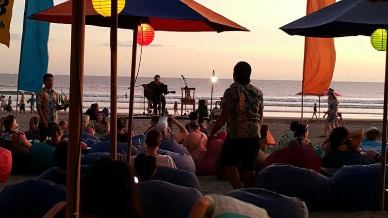 4-Blue-9-Beach-Bar-by-Colleen-D