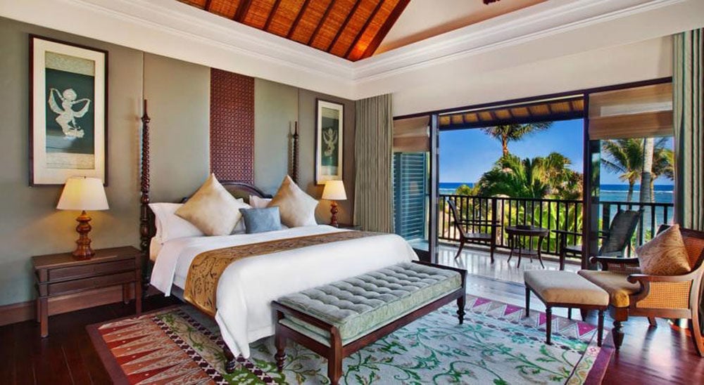 1-stregis-room