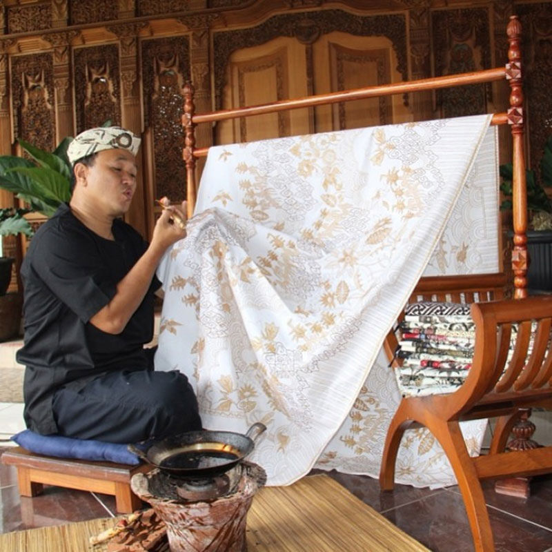 15-batikmaking