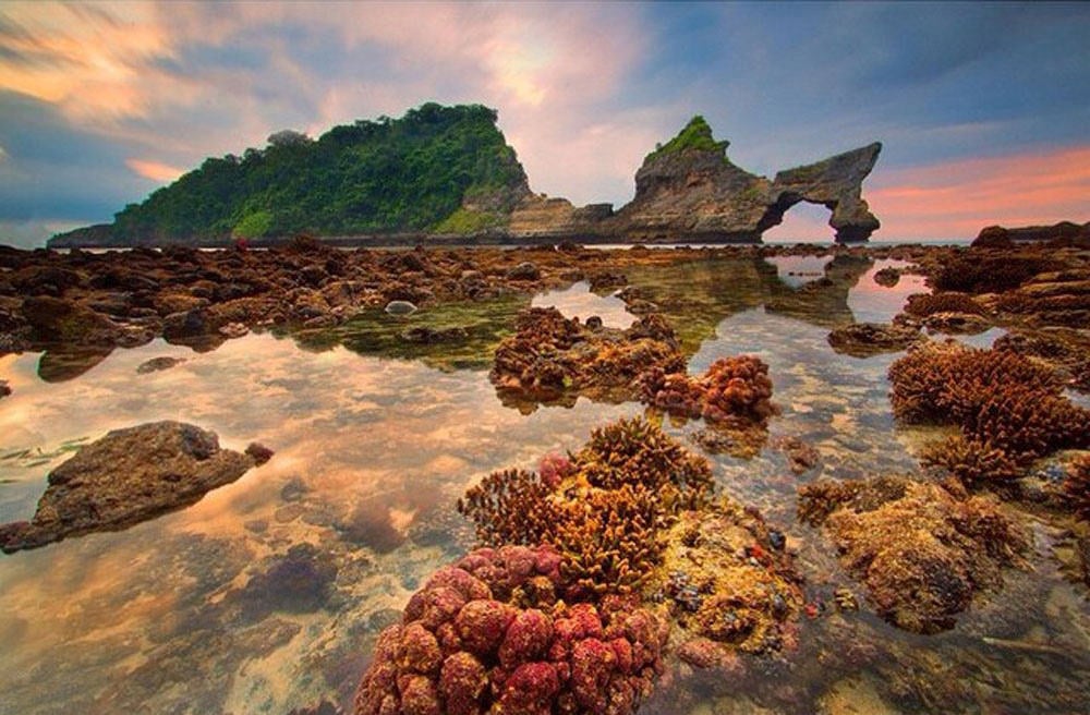 3-atuh-beach-manbutur_photography