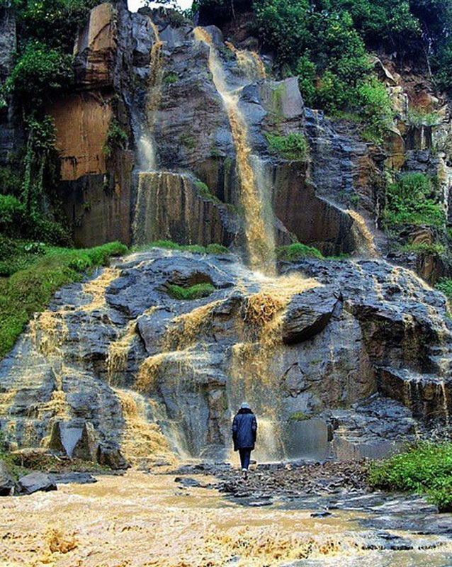 1-Curug-Batu-Templek-Front